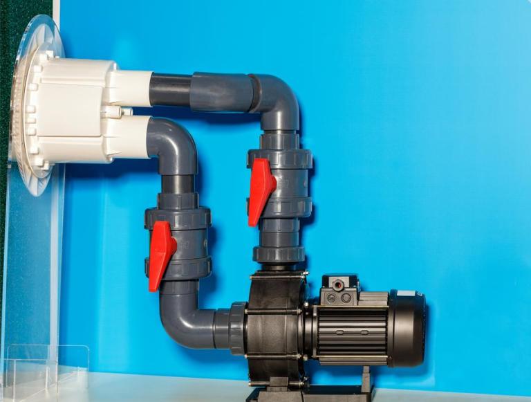 La filtration conditionne la qualité de l'eau de votre piscine